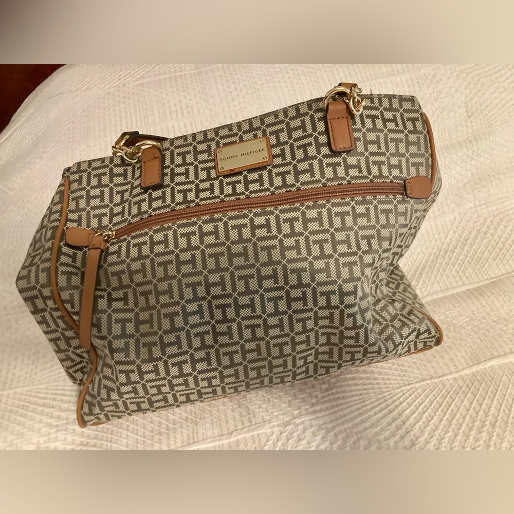 Tommy Hilfiger monogram bag